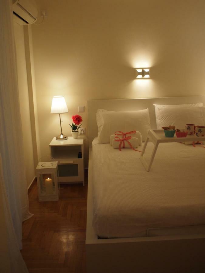 Charming Studio Posh Quartier Афіни Екстер'єр фото