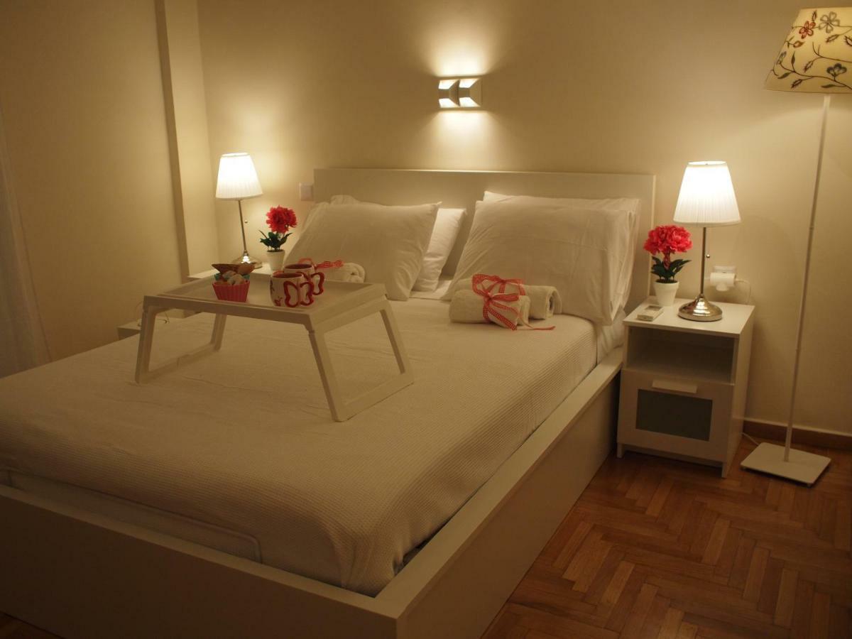 Charming Studio Posh Quartier Афіни Екстер'єр фото